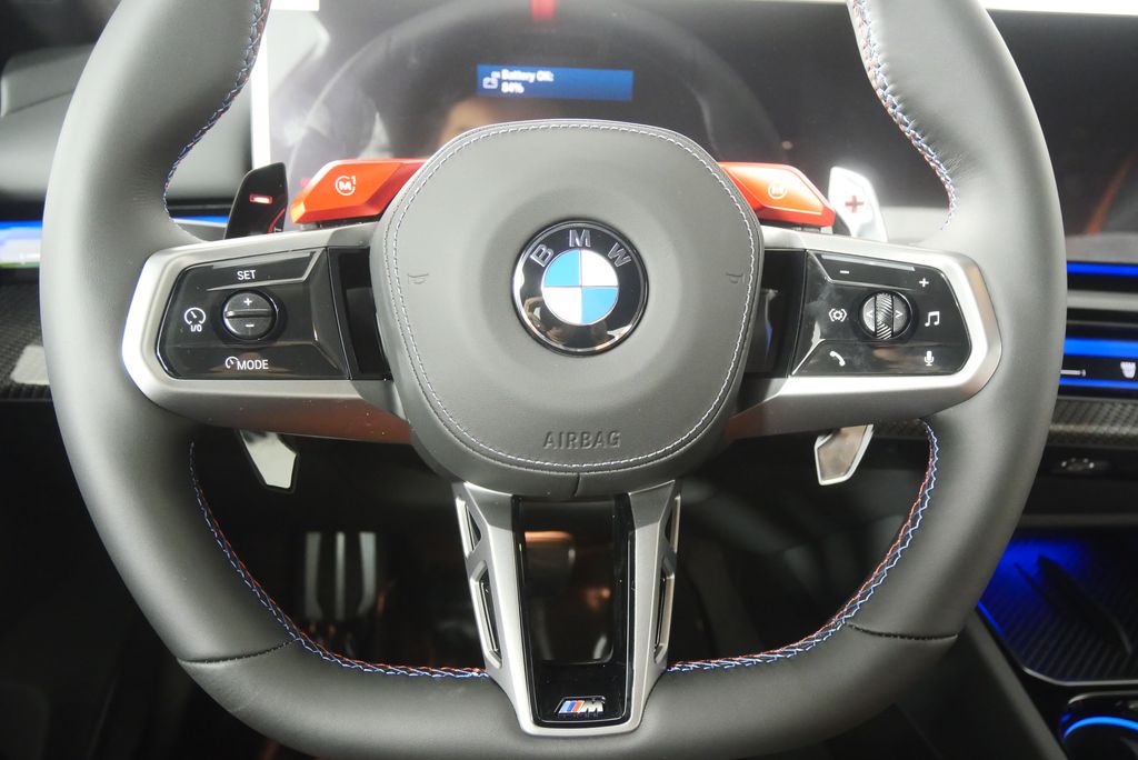 Thumbnail: 2026 BMW M5 - 21
