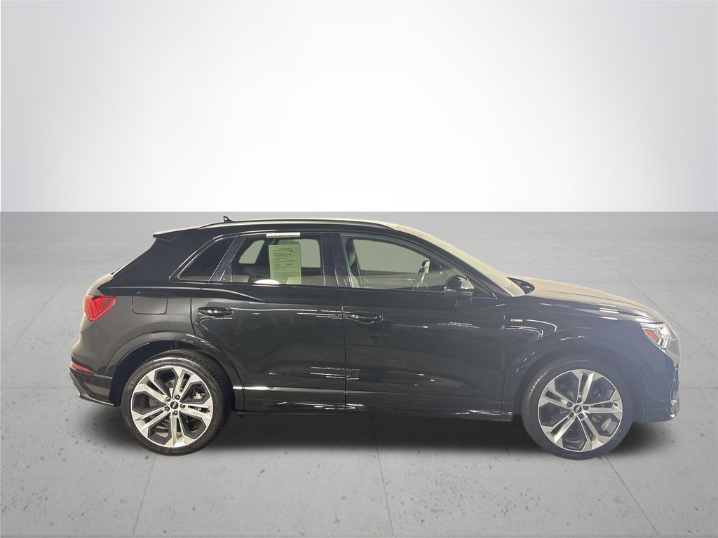 2021 Audi Q3 Premium Plus