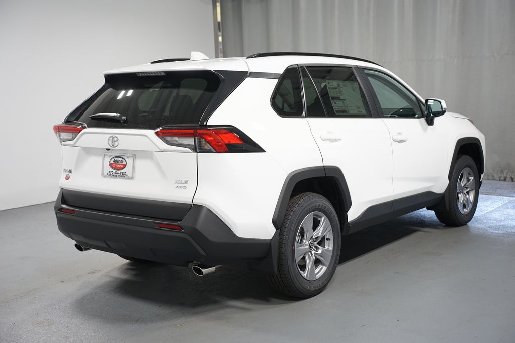 Thumbnail: 2025 Toyota RAV4 - 8