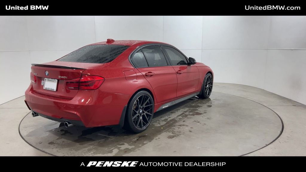 2017 BMW 3 Series 340i xDrive 8