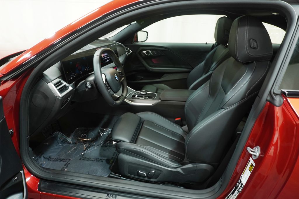 2025 BMW 2 Series 230i - Photo 10
