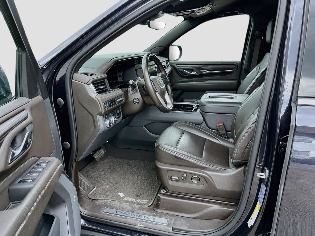 2023 GMC Yukon XL Denali Silver at Cook Ford
