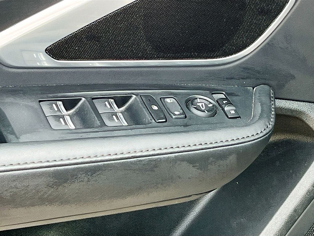 2023 Acura RDX Base - Photo 17