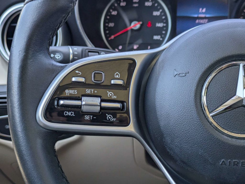 2022 Mercedes-Benz GLC 300 SUV
