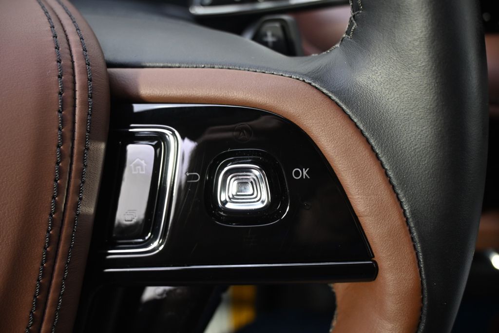 New 2026 White Lincoln Reserve image 34