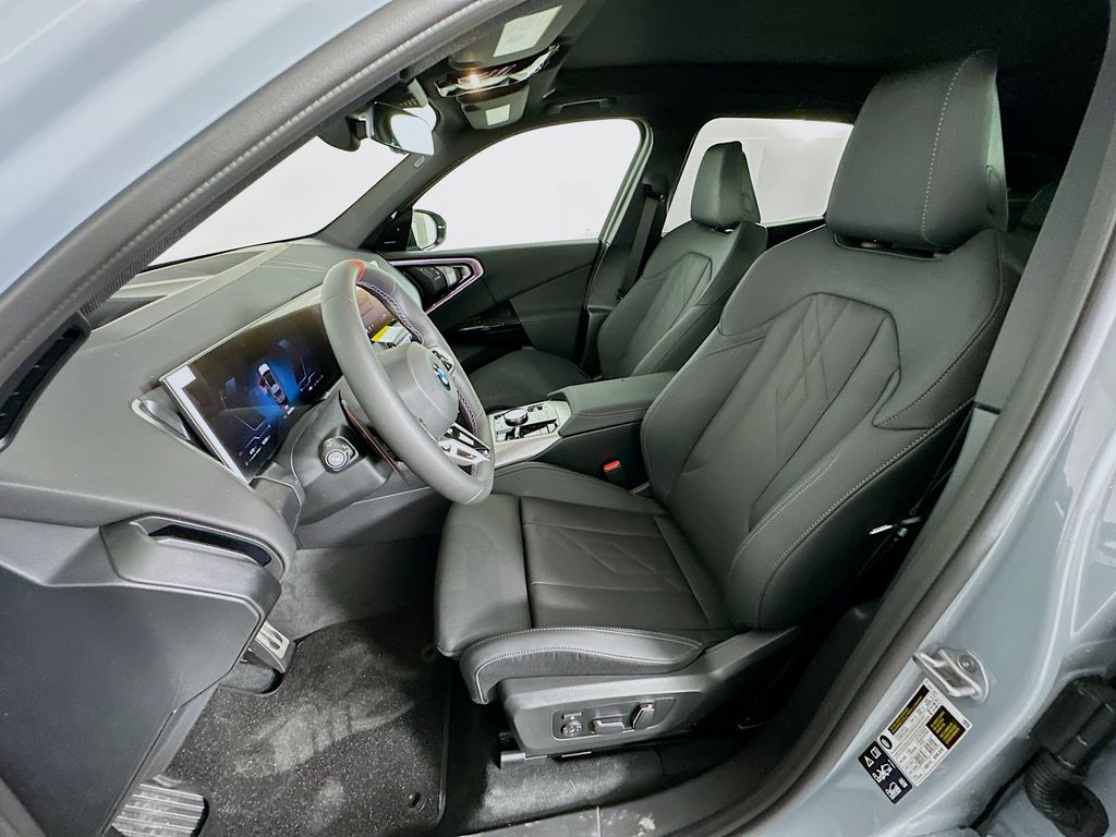 Thumbnail: 2026 BMW X3 - 16