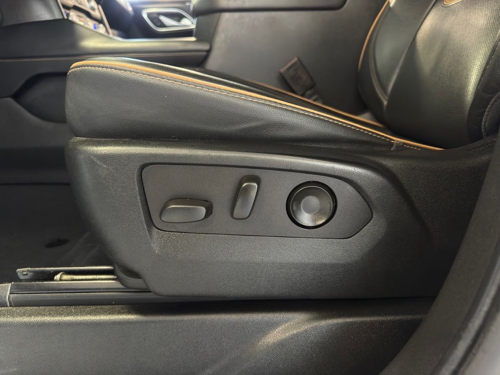 2022 GMC Yukon AT4 White at DeMontrond Gulf Freeway