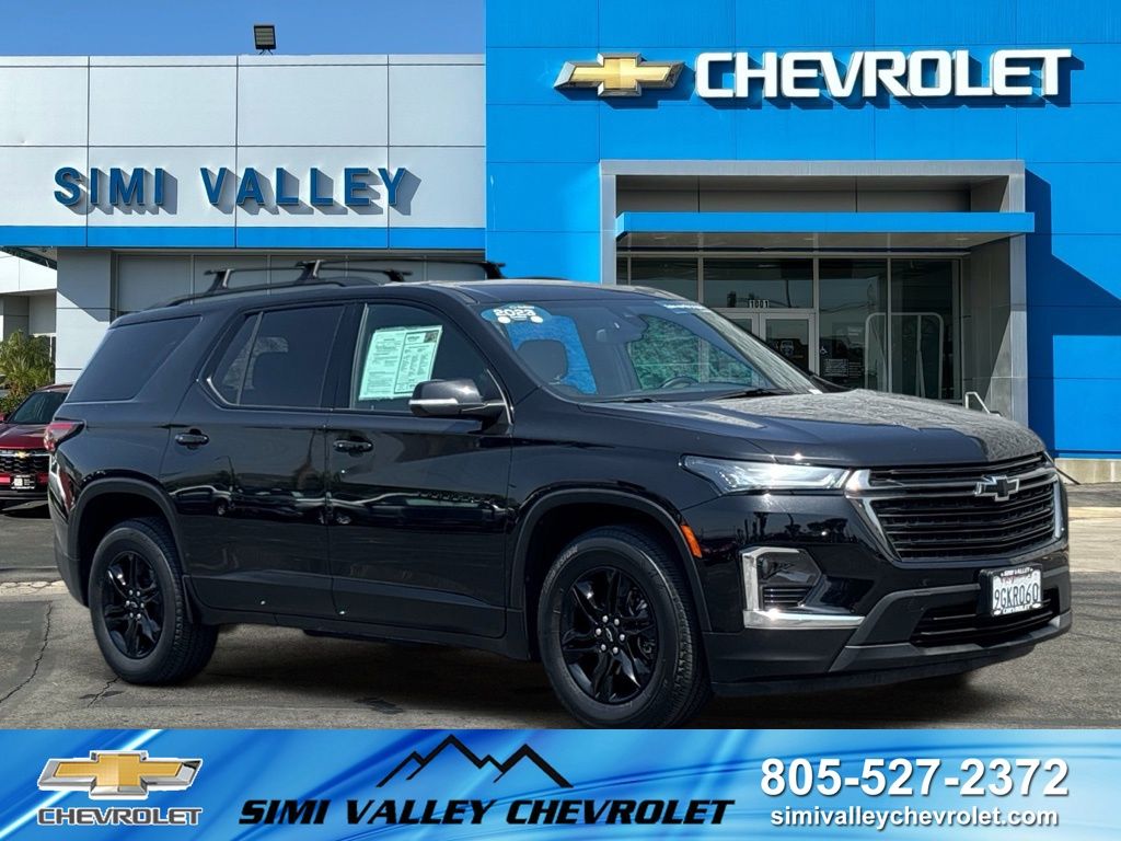 Mosaic Black Metallic 2023 Chevrolet Traverse SUV / Crossover Four-Wheel Drive 9-Speed Automatic