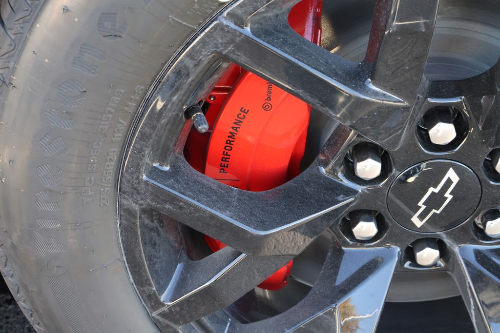 Thumbnail: 2026 Chevrolet Tahoe - 12