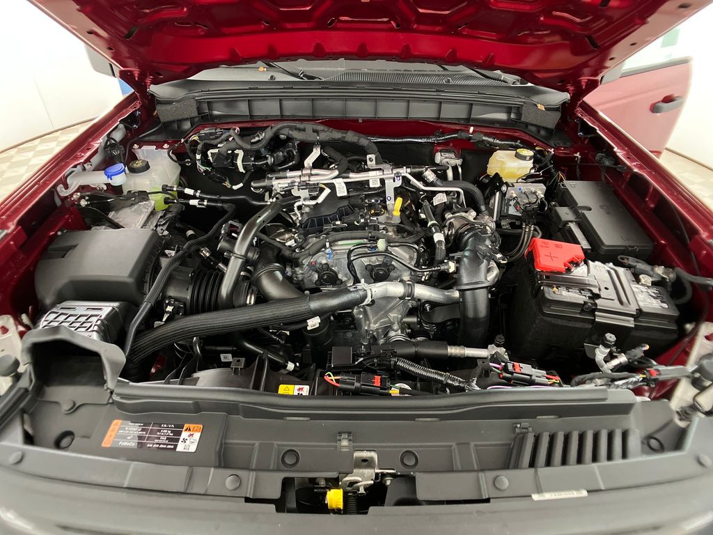 2025 Ford Bronco 4-Door Base - Photo 28