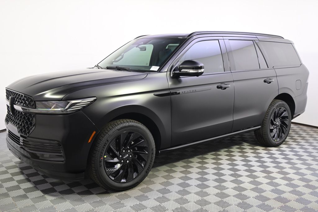 New 2026 Black Lincoln Reserve image 2