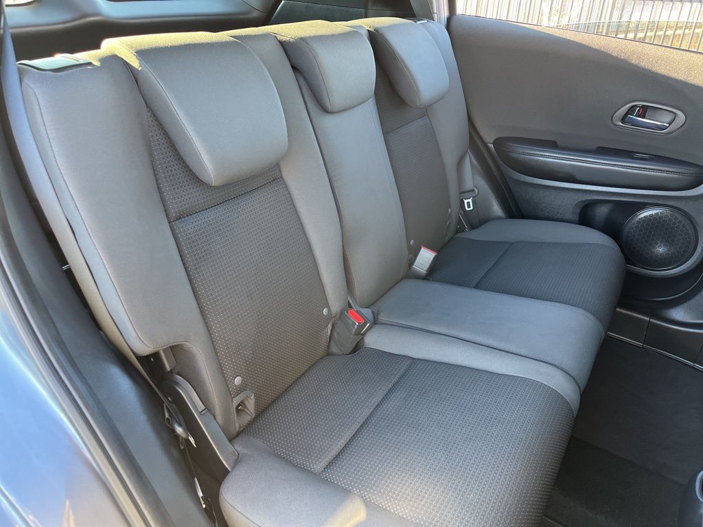 Thumbnail: 2022 Honda HR-V - 22