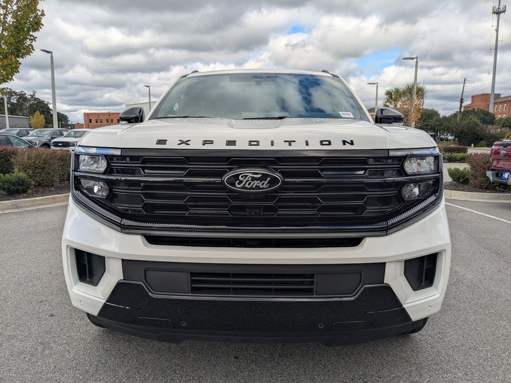 2025 Ford Expedition Platinum MAX