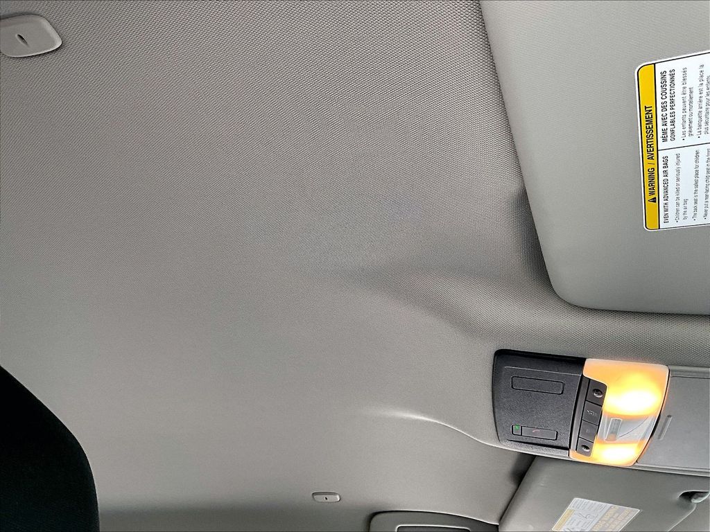2022 Nissan Rogue — photo 22