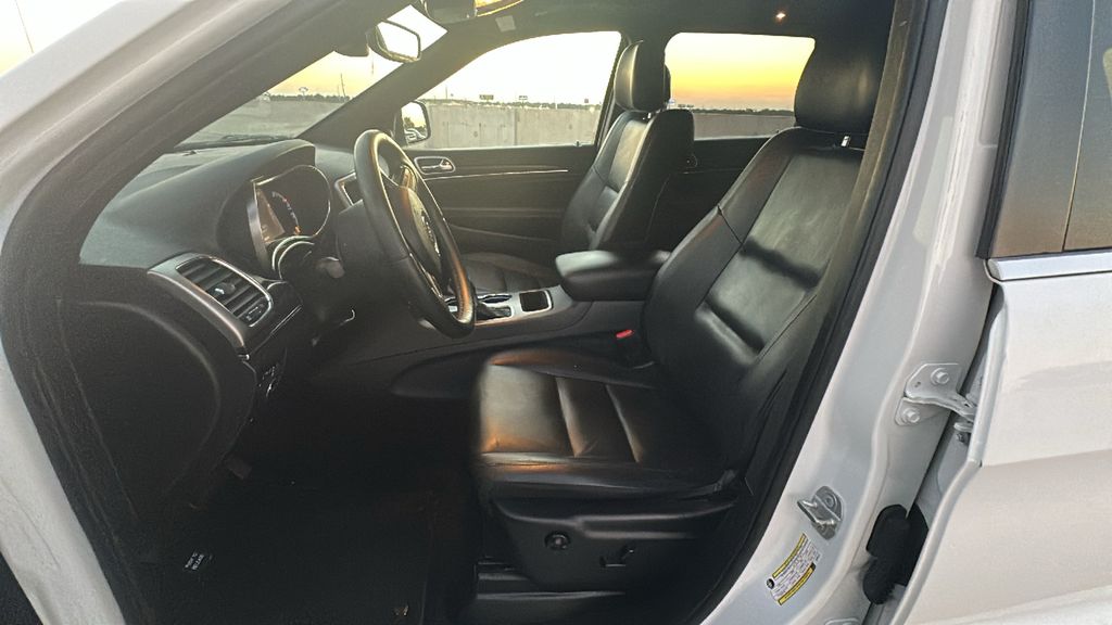 2018 Jeep Grand Cherokee Limited White at Shottenkirk Kia Fort Bend