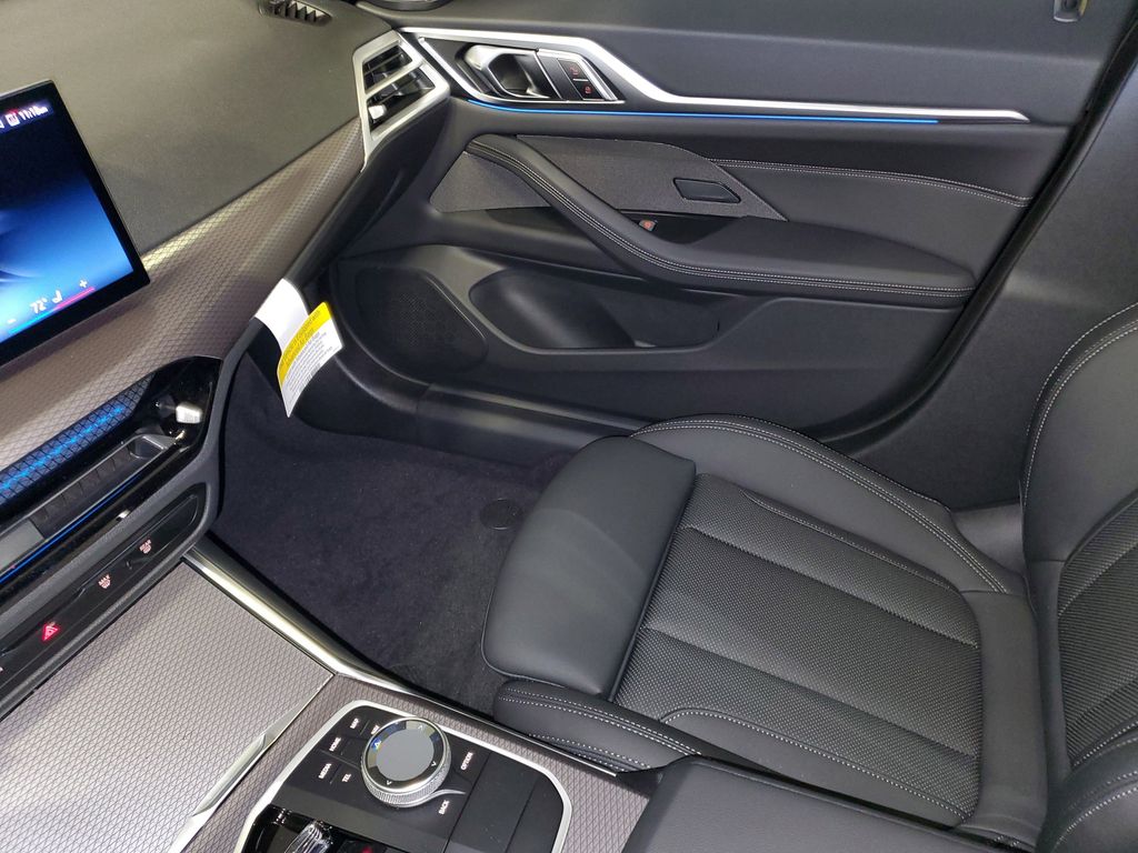New 2026 Black BMW eDrive40 image 20