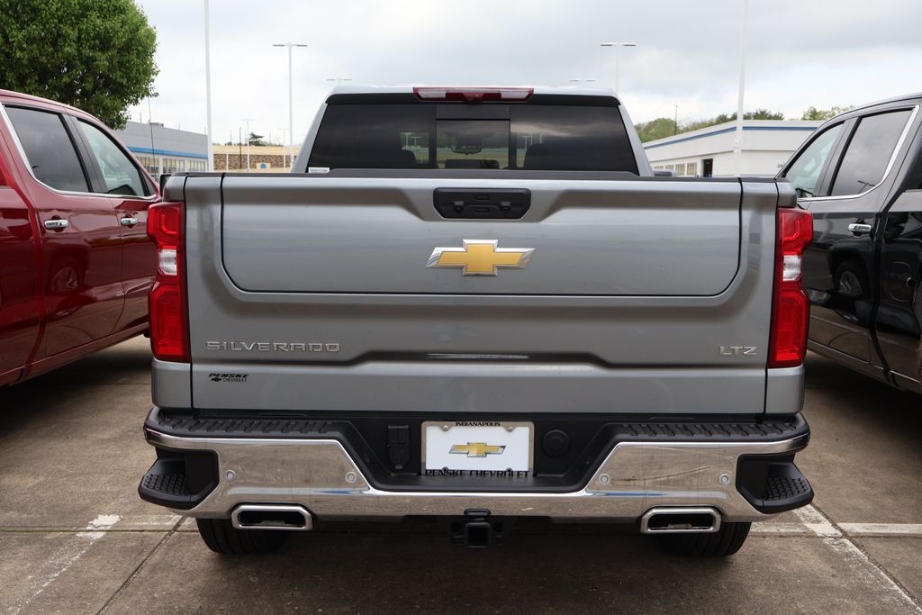 2025 Chevrolet Silverado 1500 LTZ 9