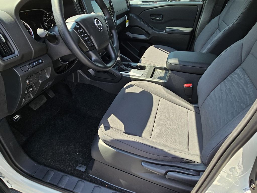 2026 Nissan Frontier S - Photo 10