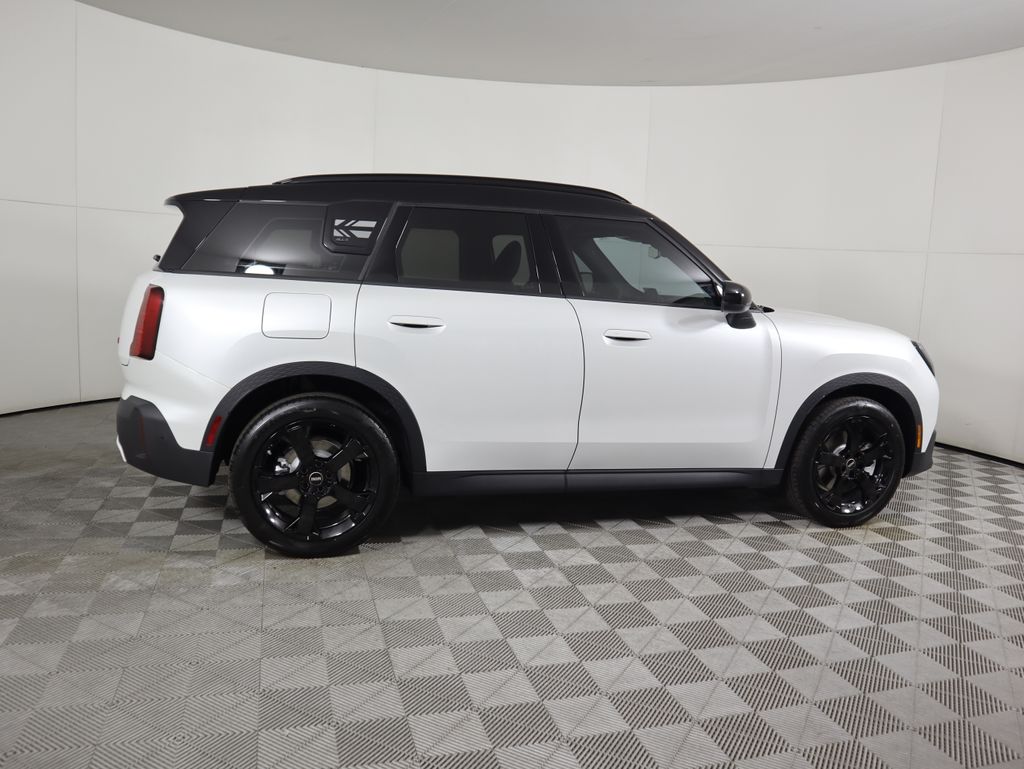 Thumbnail: 2026 MINI Cooper Countryman - 4