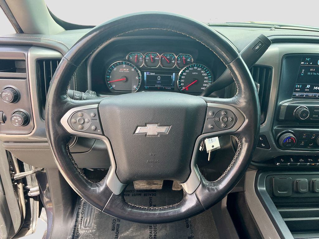 Used 2018 Blue Chevrolet LTZ image 11