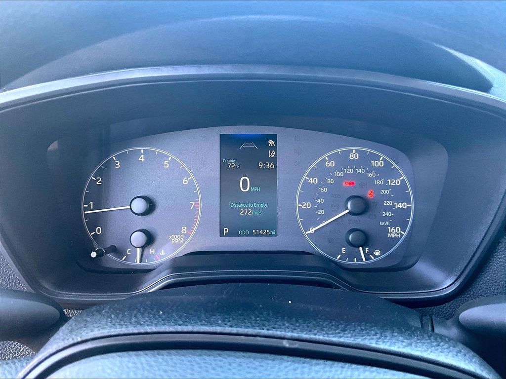 2023 Toyota Corolla — photo 24