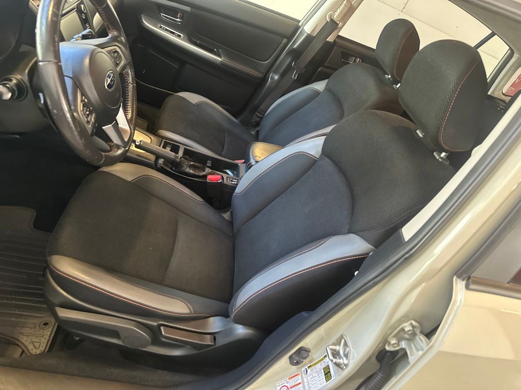 Used 2017 Beige Subaru 2.0i Premium image 10