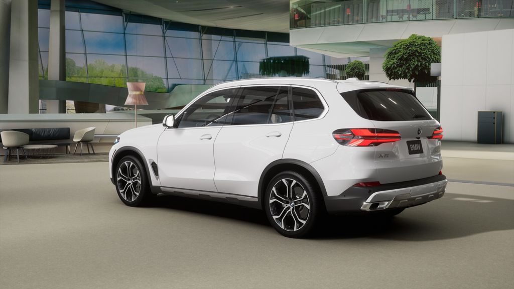 Thumbnail: 2026 BMW X5 - 2