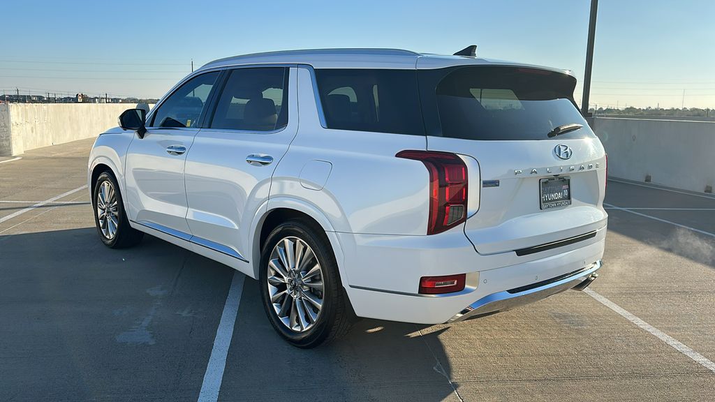 2020 Hyundai Palisade Limited White at Community Toyota
