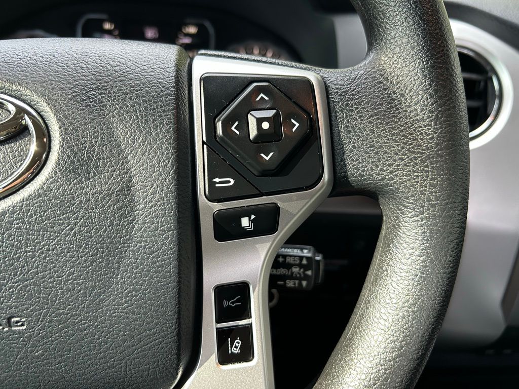 Thumbnail: 2020 Toyota Tundra - 22