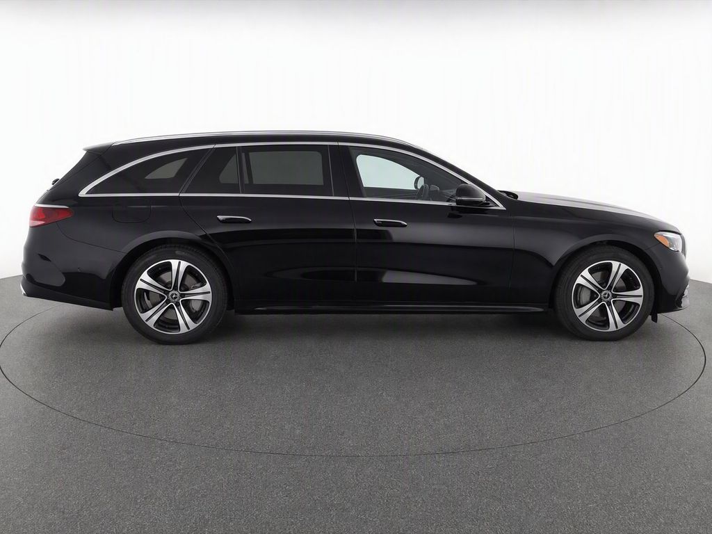 Thumbnail: 2018 Mercedes-Benz E-Class - 8