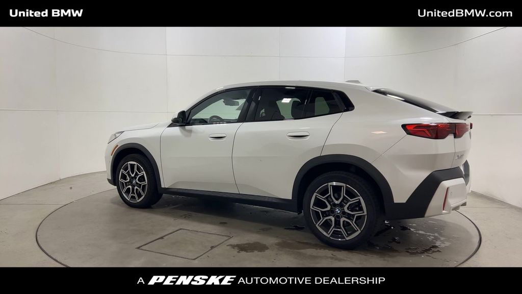 Thumbnail: 2025 BMW X2 - 6