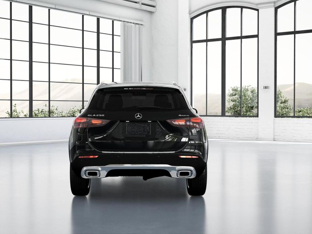 Thumbnail: 2026 Mercedes-Benz GLA - 25