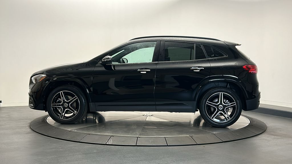 2025 Mercedes-Benz GLA 250 4MATIC 4