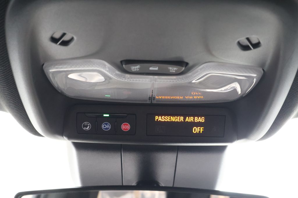 Thumbnail: 2024 Chevrolet Colorado - 28