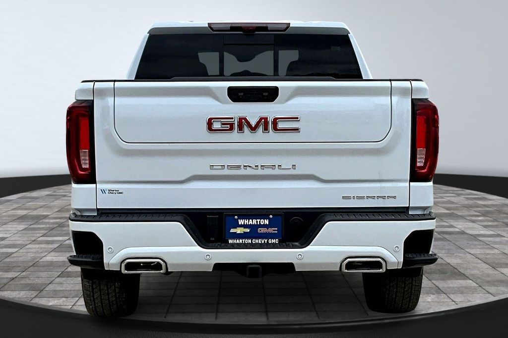 2026 GMC Sierra 1500 Denali - 4