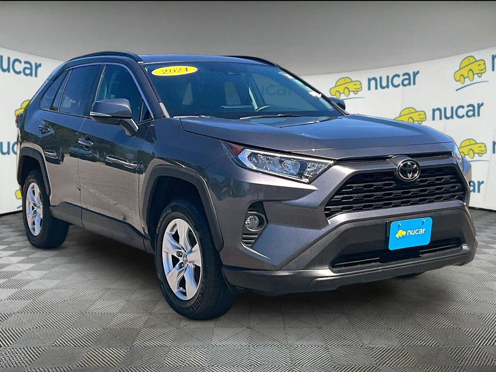 2021 Toyota RAV4 — photo 1