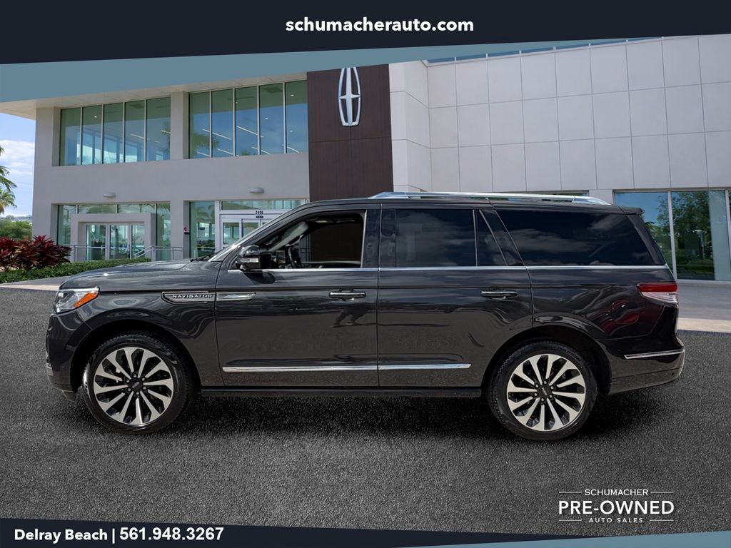used 2022 Lincoln Navigator car, priced at $51,167