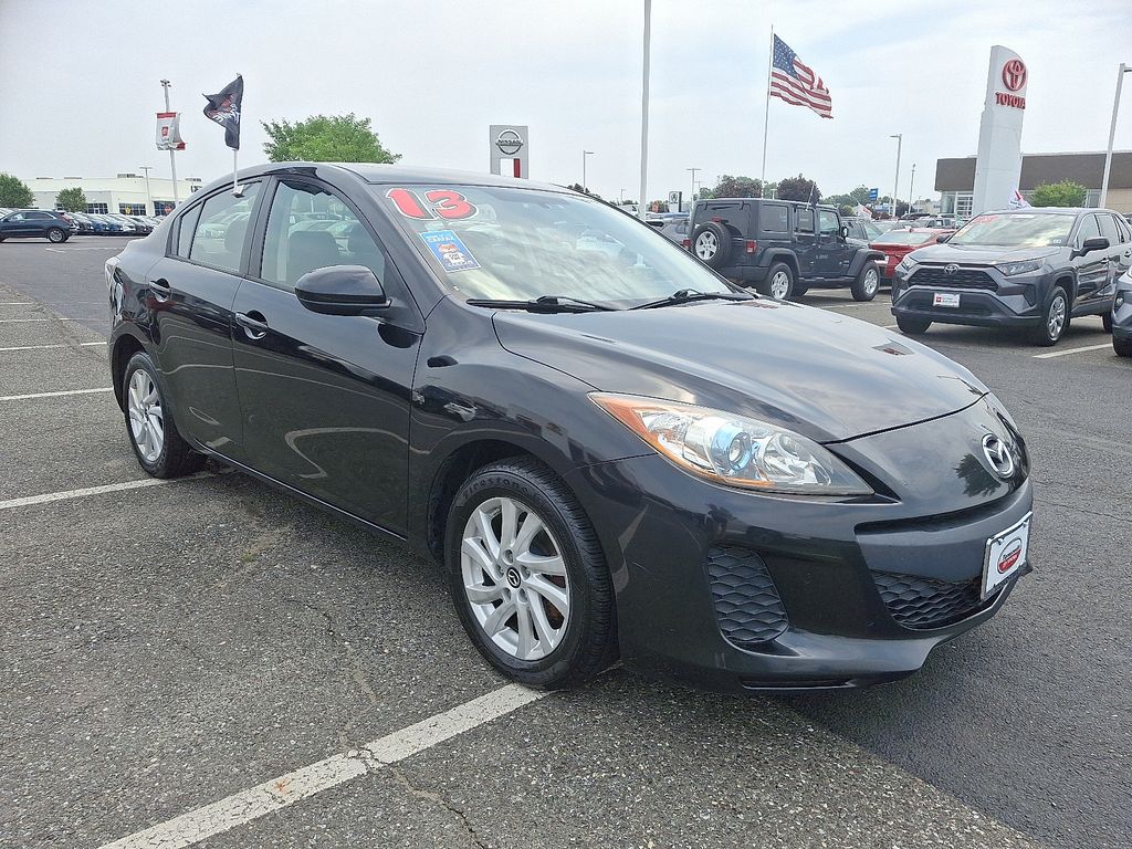 2013 Mazda Mazda3 i Touring 3