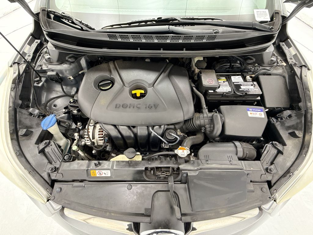 Thumbnail: 2016 Hyundai Elantra - 27