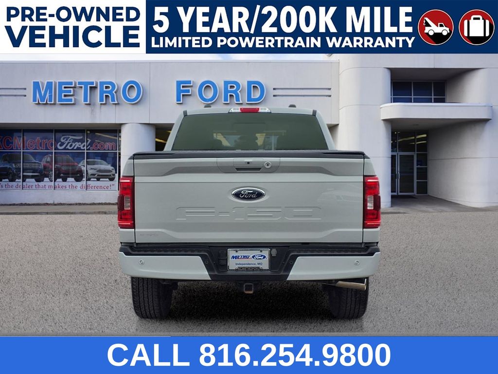 View vehicle photo 5