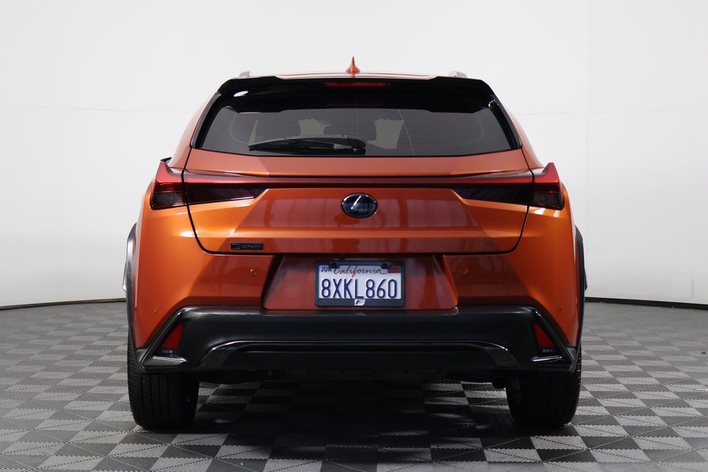 Thumbnail: 2021 Lexus UX - 5