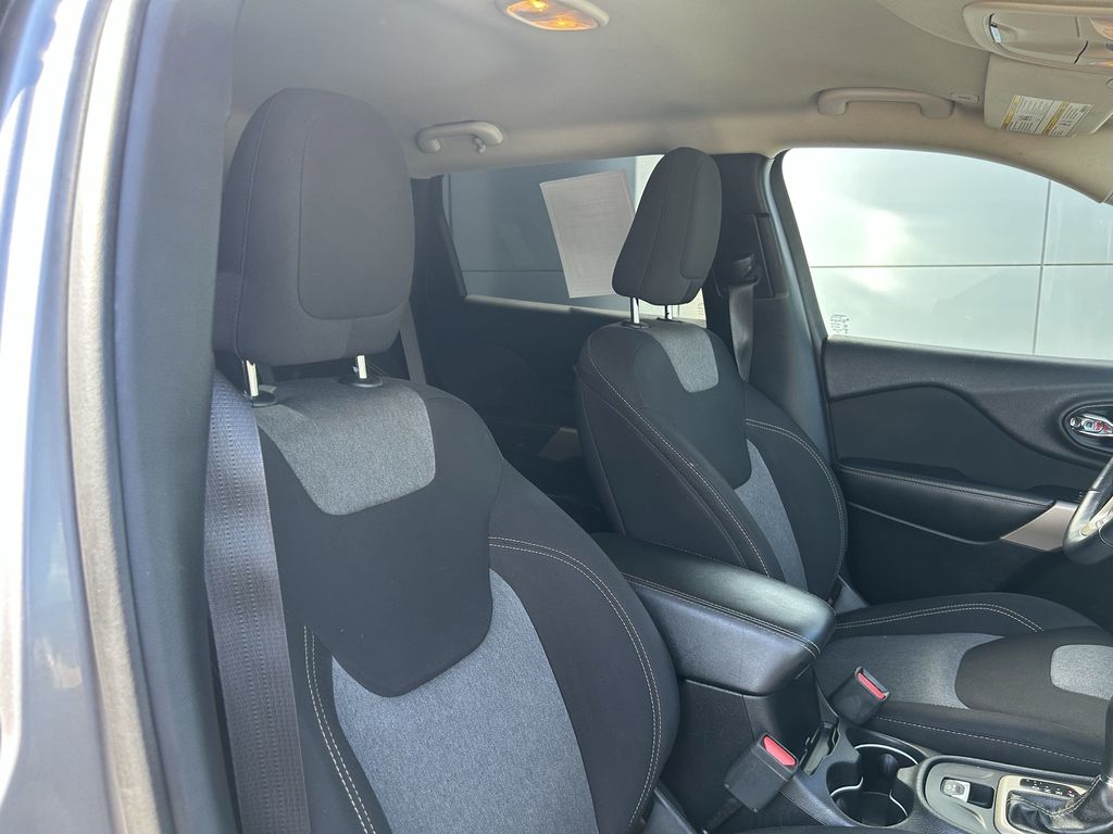 2018 Jeep Cherokee Latitude