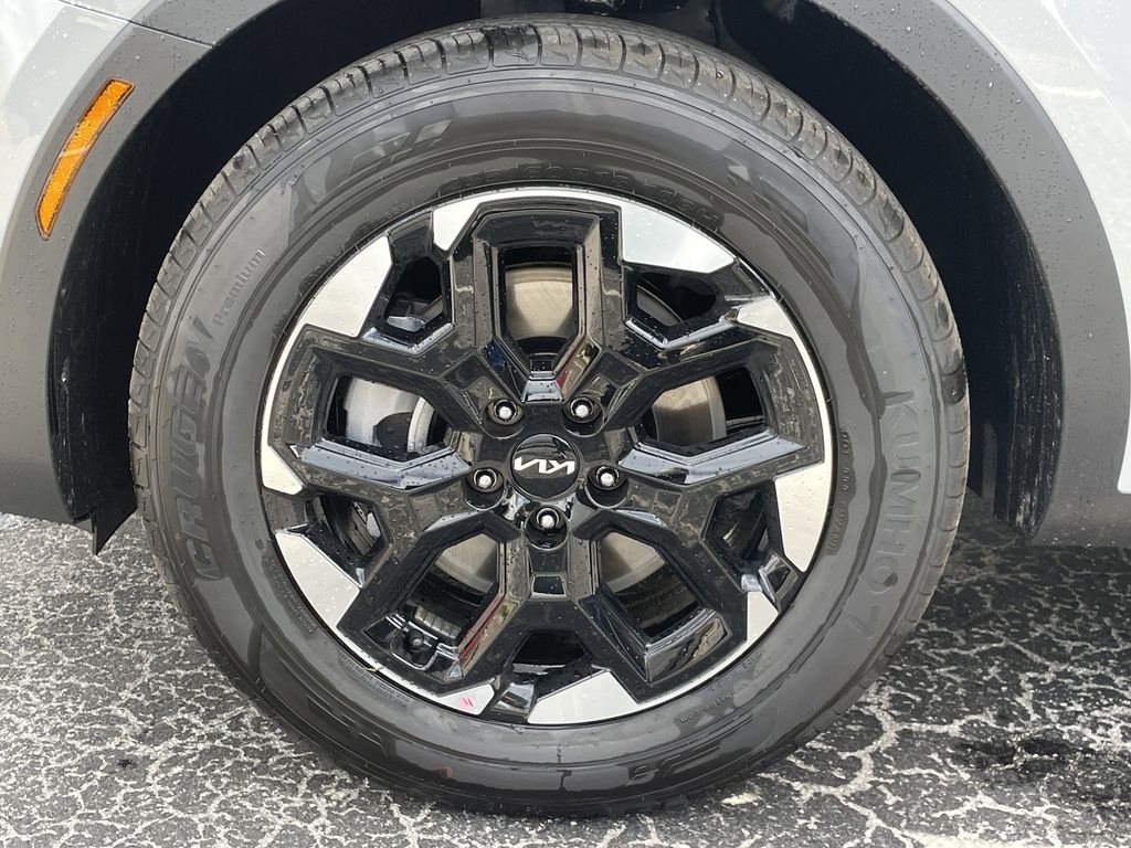 new 2026 Kia Sorento car, priced at $32,156