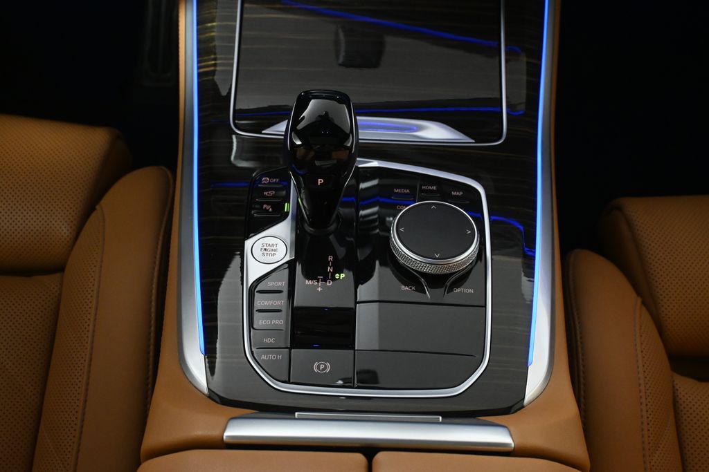 Thumbnail: 2023 BMW X5 - 25