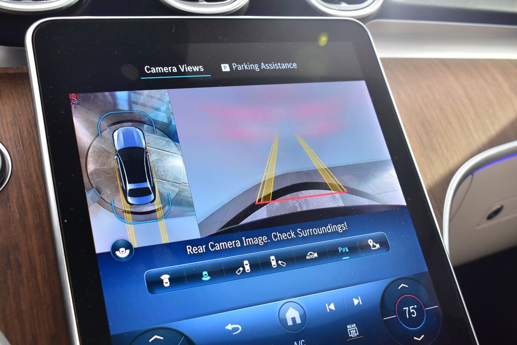 Thumbnail: 2022 Mercedes-Benz C-Class - 19