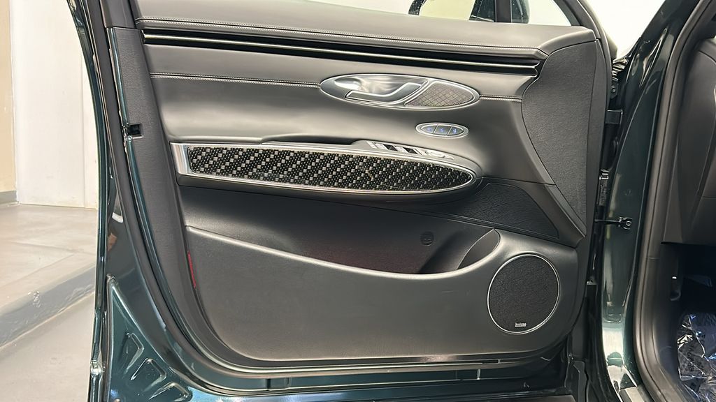 2022 Genesis GV70 Sport 11