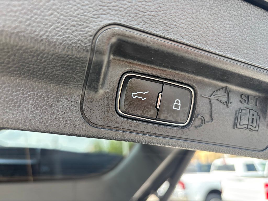 Used 2023 Ford Explorer SUV