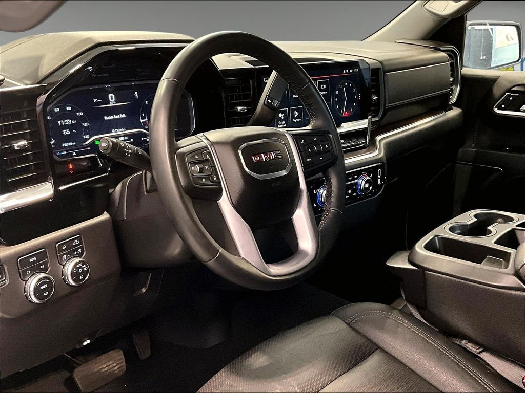 2024 GMC Sierra 1500 — photo 13