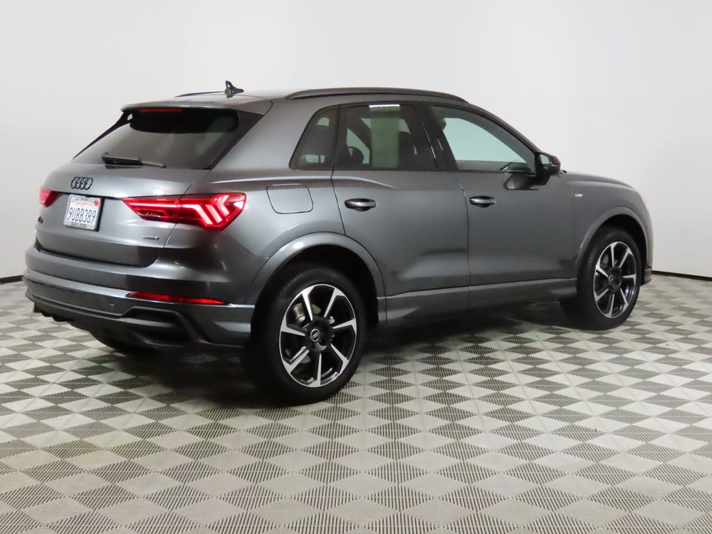 Thumbnail: 2025 Audi Q3 - 5