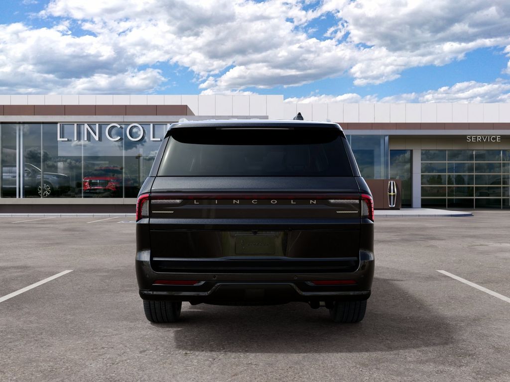 Thumbnail: 2027 Lincoln Navigator L - 7